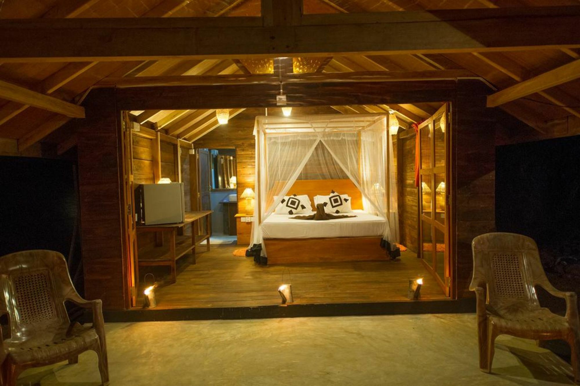 360 Rainforest เดนิยายา ภายนอก รูปภาพ