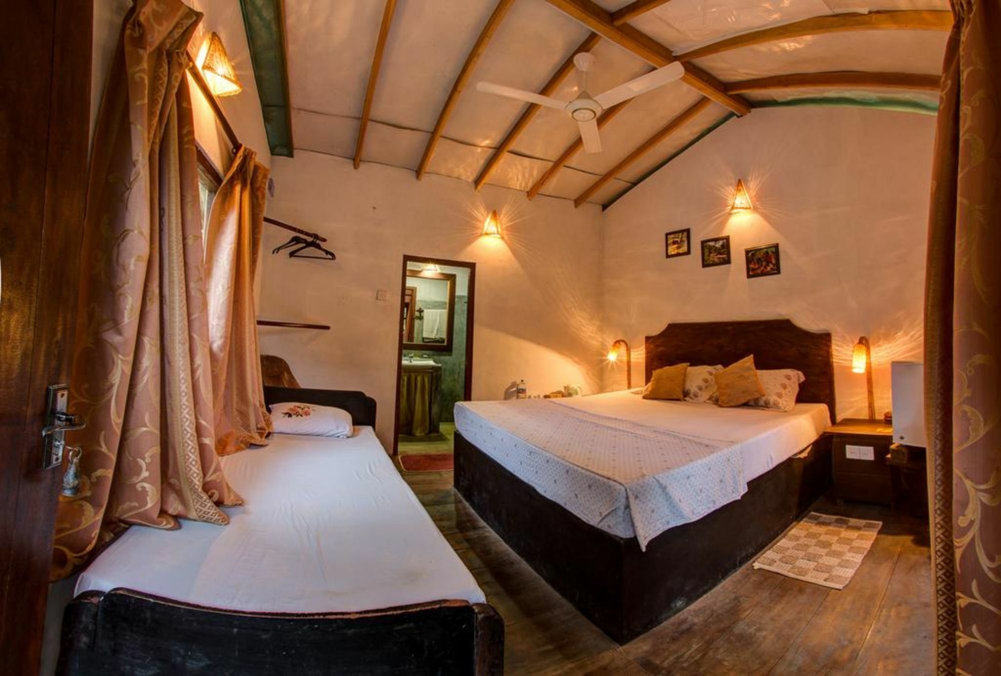360 Rainforest เดนิยายา ภายนอก รูปภาพ